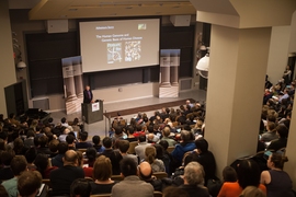 Lander delivered his lecture to a standing-room-only audience in MIT’s Room 10-250.
