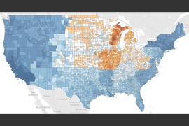 Map shows counties where battery electric cars provide greater emissions benefits in blue, and those where lightweight gasoline-powered vehicles would have a greater benefit in red. 62 percent of counties show a greater benefit for the EVs, 21 percent have an advantage for the lightweight vehicles, and 17 percent are a tossup.